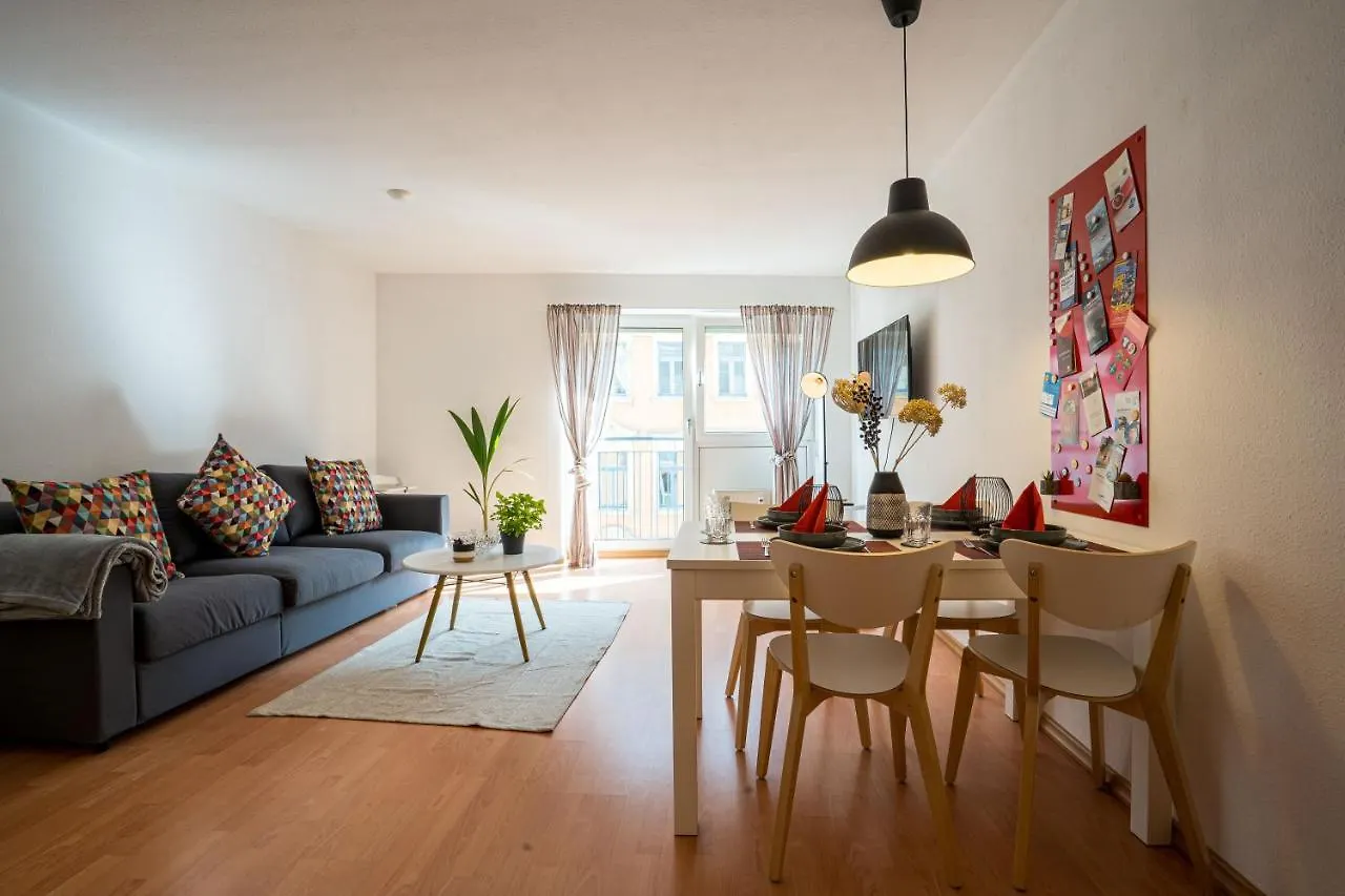 Apartment Grosse Louise In Der Neustadt Fuer Familien & Kinder Dresden Germany